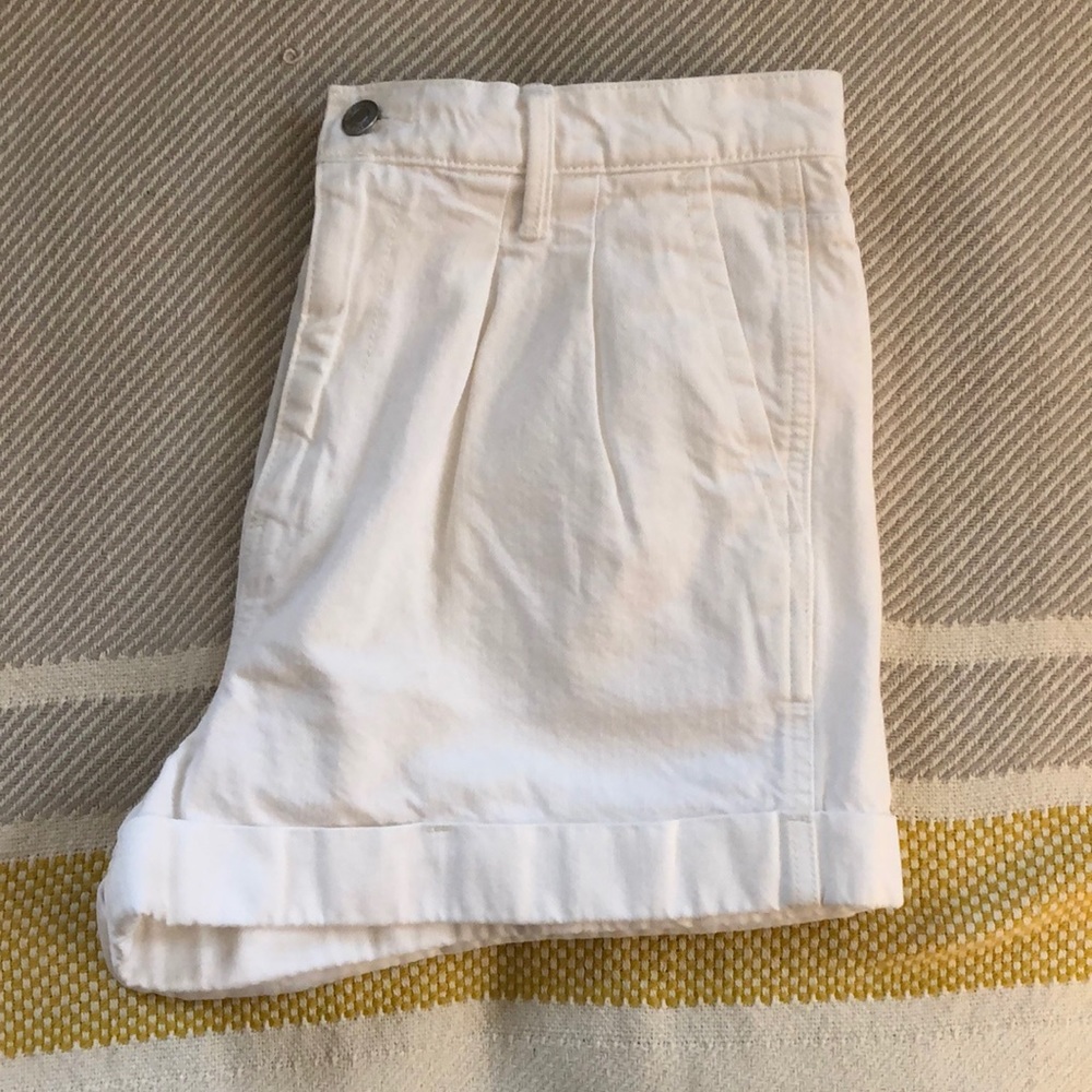 GAP High Rise White Jean Short